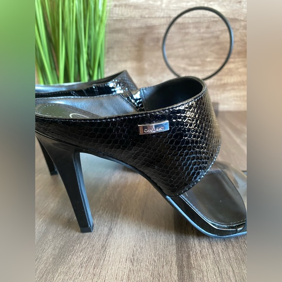 Calvin Klein - Cecily Python Pump (Open Toe) - Picture 5 of 7